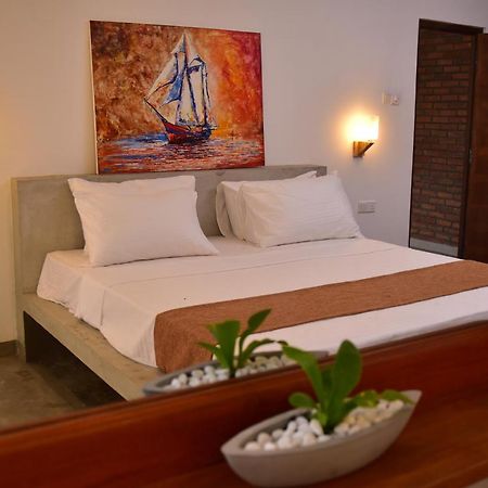 Lily Holiday Apartments Hikkaduwa Εξωτερικό φωτογραφία
