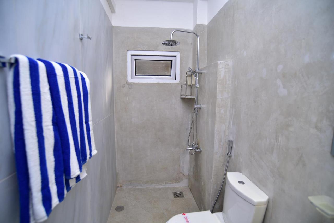 Lily Holiday Apartments Hikkaduwa Εξωτερικό φωτογραφία