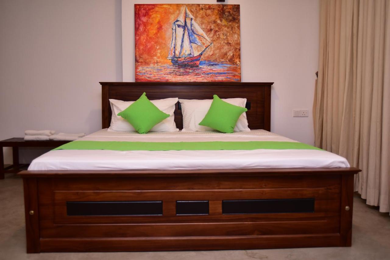 Lily Holiday Apartments Hikkaduwa Εξωτερικό φωτογραφία